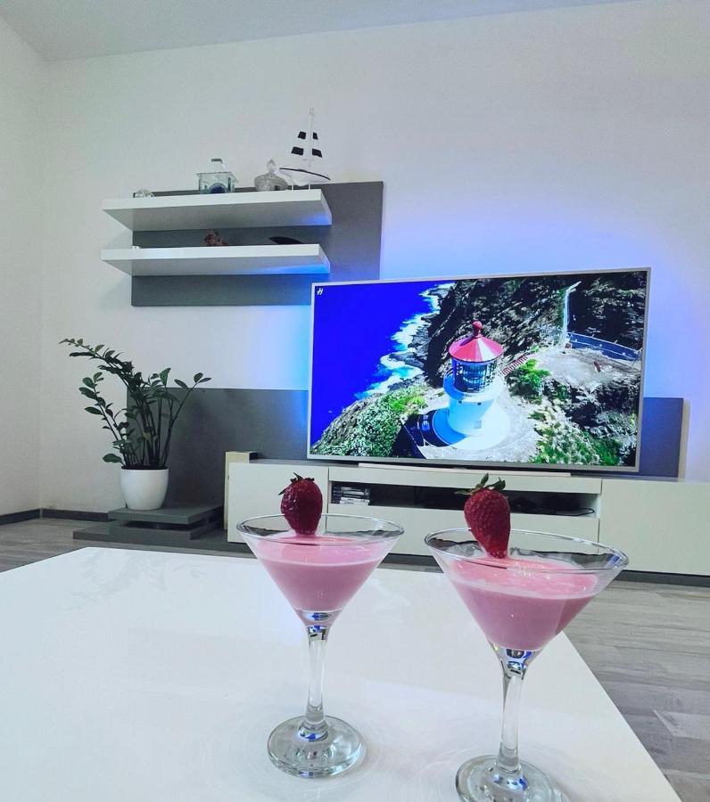 Luana Lux Apartment 普拉 外观 照片
