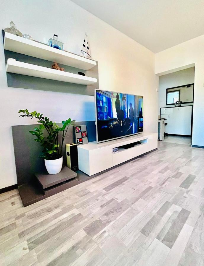 Luana Lux Apartment 普拉 外观 照片